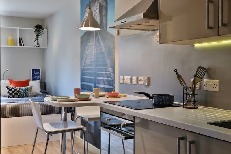 Classic Studio - Courtyard View